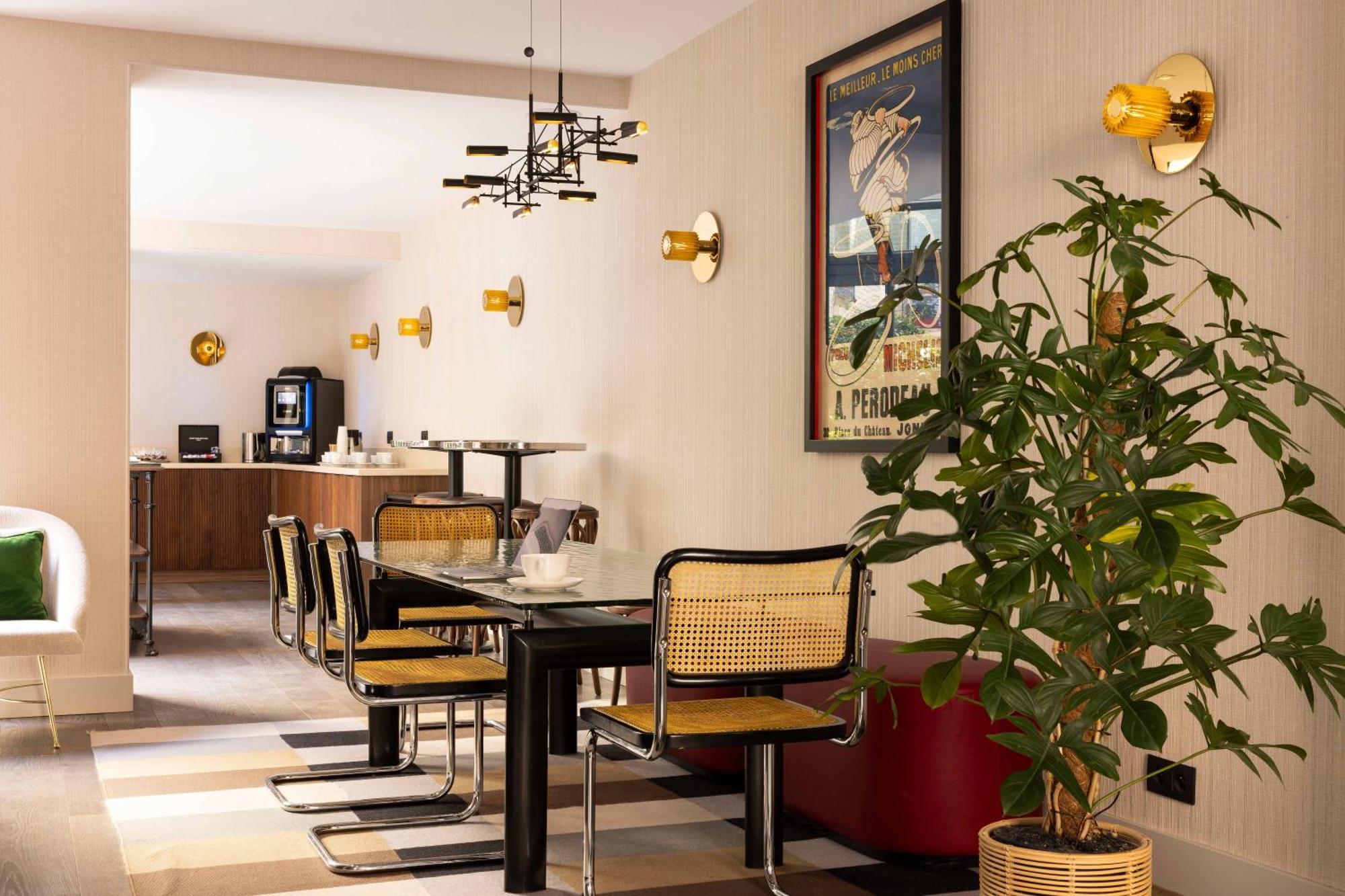 Hotel Moderniste Párizs Kültér fotó