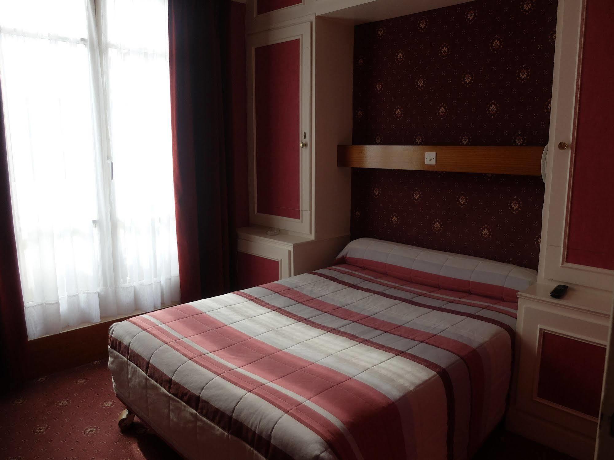 Hotel Moderniste Párizs Kültér fotó